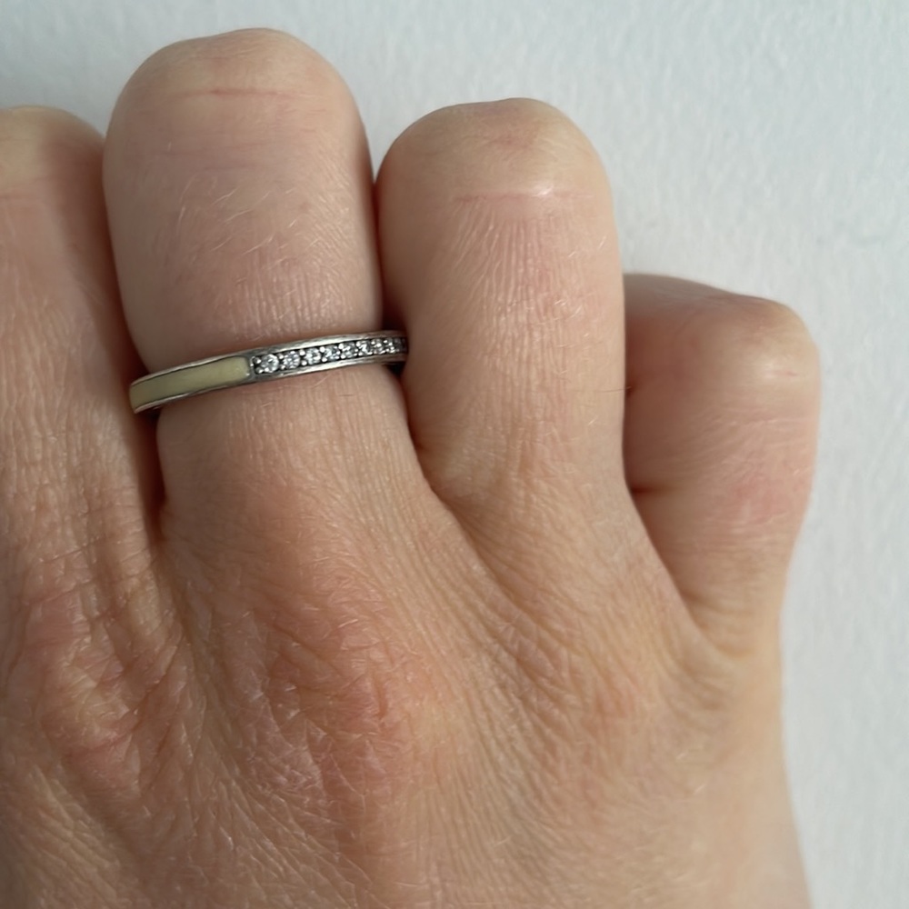 Pandora Radiant Hearts White Beige Ring - stirling silver women’s ring - dual